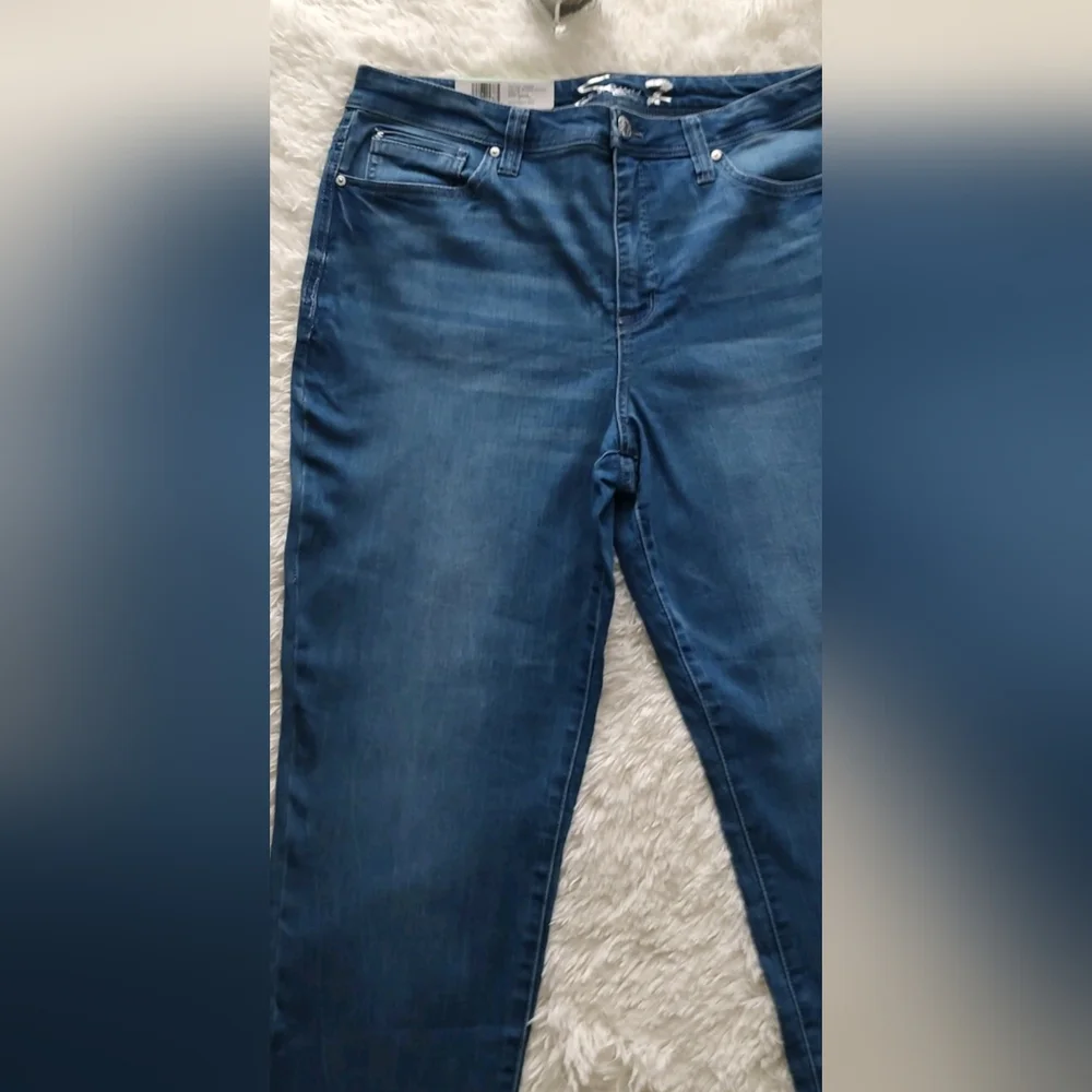 Seven 7 jeans Women Novelty Skinny Size 18 Color Blue  Embellished Pockets New